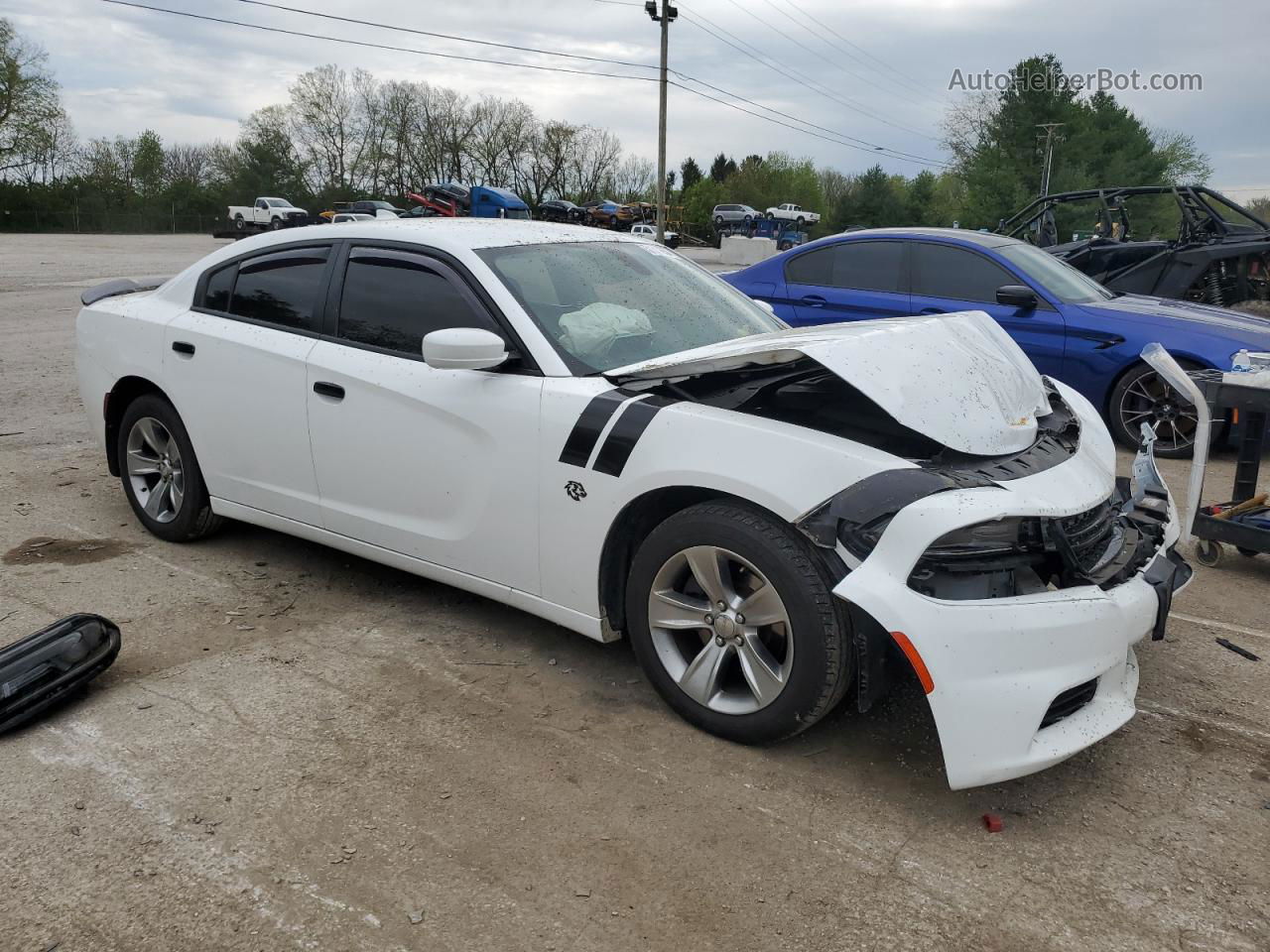 2018 Dodge Charger Sxt Plus White vin: 2C3CDXHG1JH125523