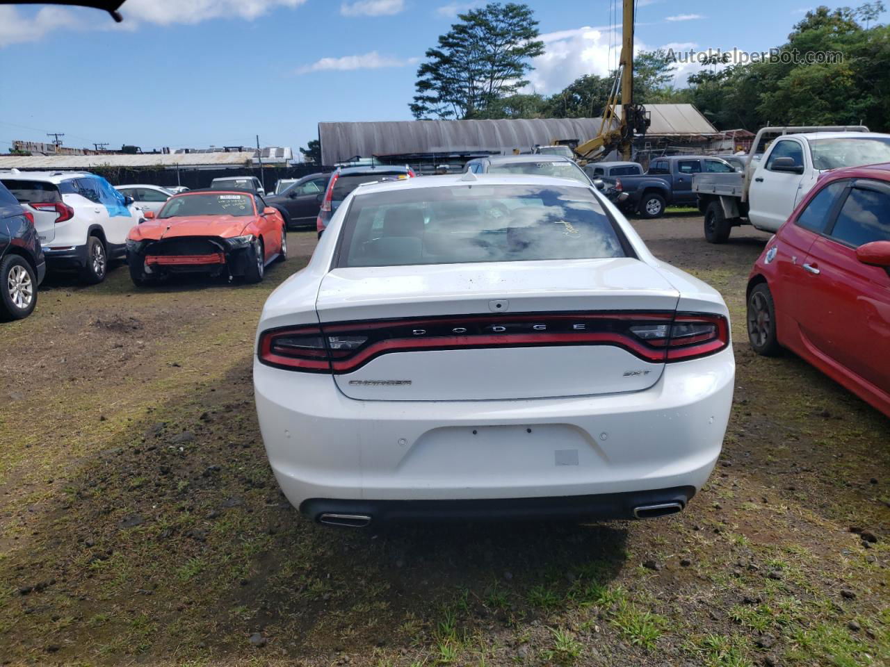 2018 Dodge Charger Sxt Plus White vin: 2C3CDXHG1JH176570