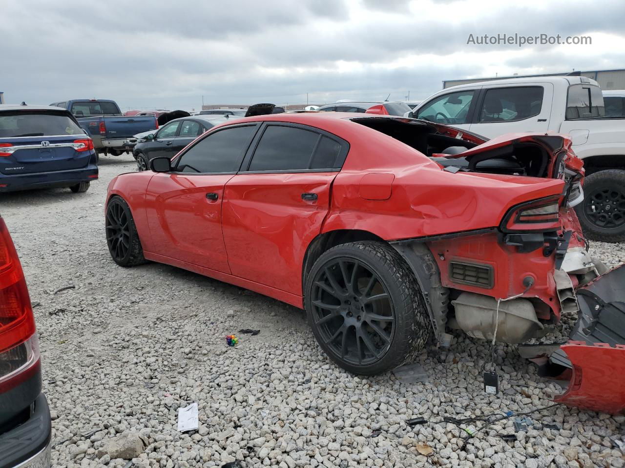 2017 Dodge Charger Sxt Red vin: 2C3CDXHG3HH620414