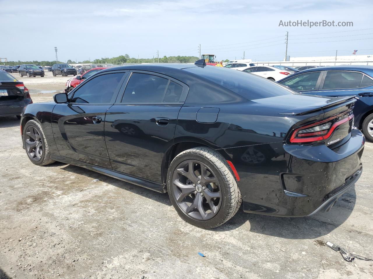 2018 Dodge Charger Sxt Plus Black vin: 2C3CDXHG3JH221217