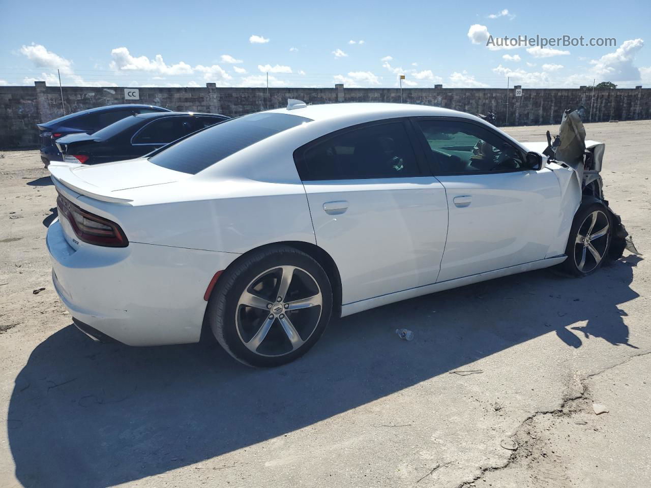 2017 Dodge Charger Sxt Белый vin: 2C3CDXHG4HH620633