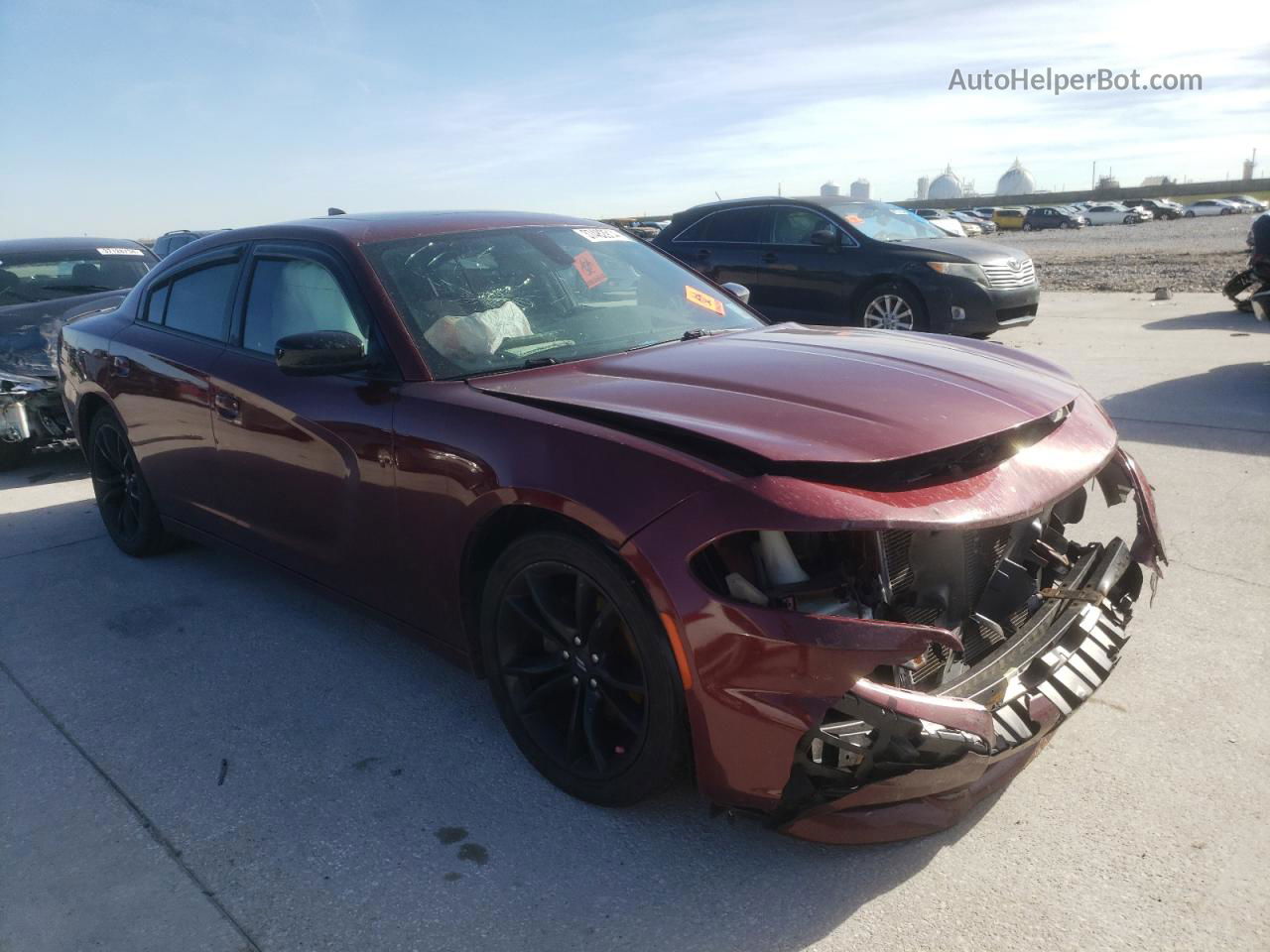 2017 Dodge Charger Sxt Burgundy vin: 2C3CDXHG5HH537079