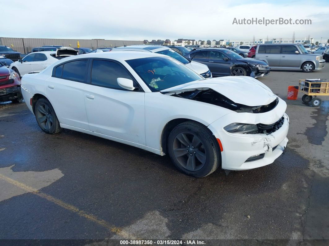 2017 Dodge Charger Sxt Rwd Белый vin: 2C3CDXHG5HH562256