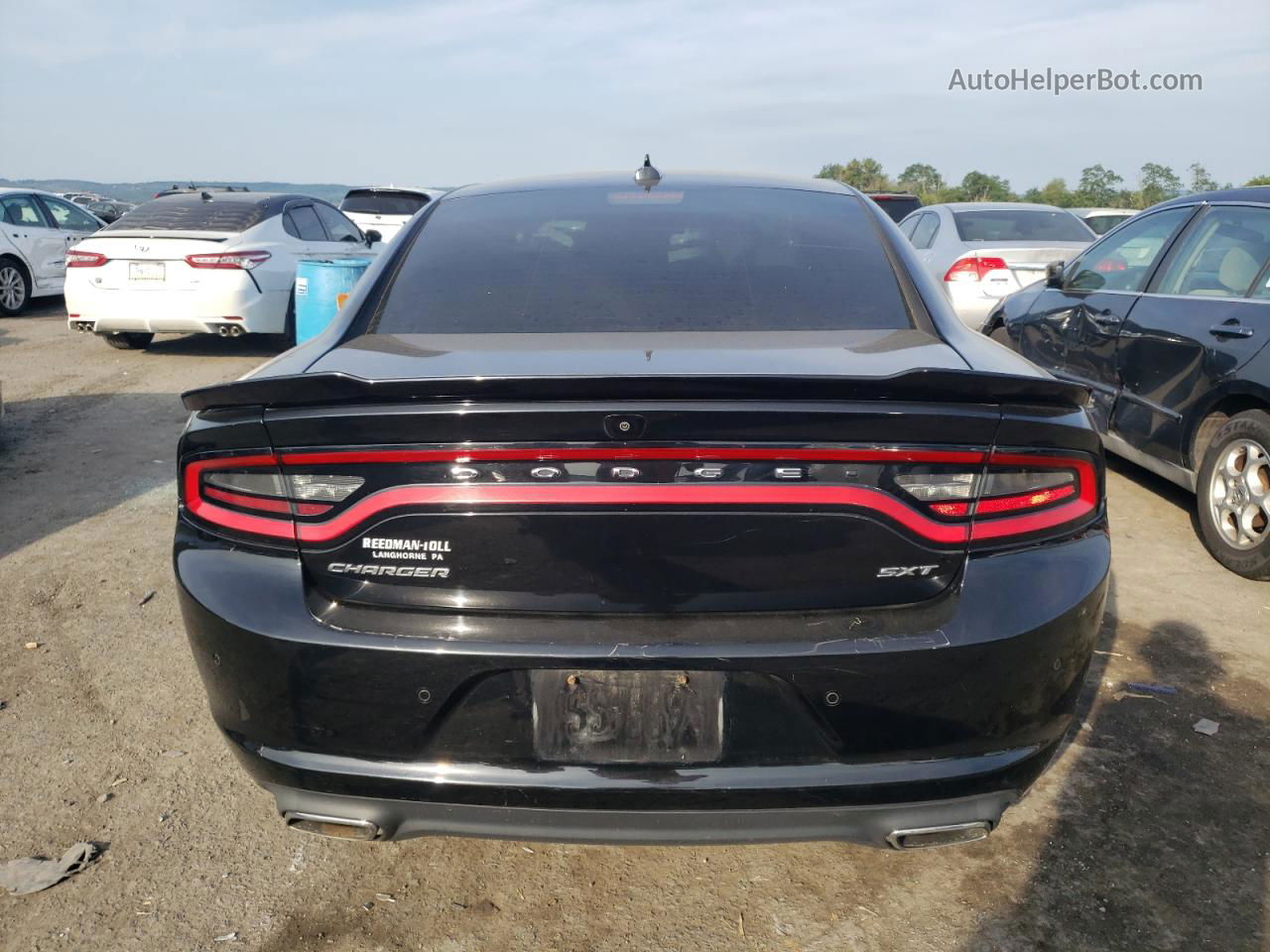 2018 Dodge Charger Sxt Plus Черный vin: 2C3CDXHG6JH125131