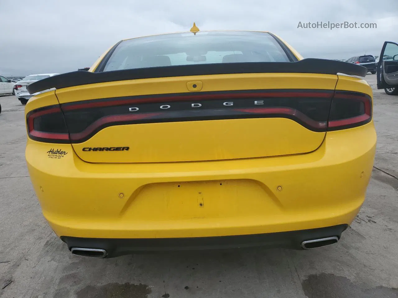 2018 Dodge Charger Sxt Plus Yellow vin: 2C3CDXHG6JH187371