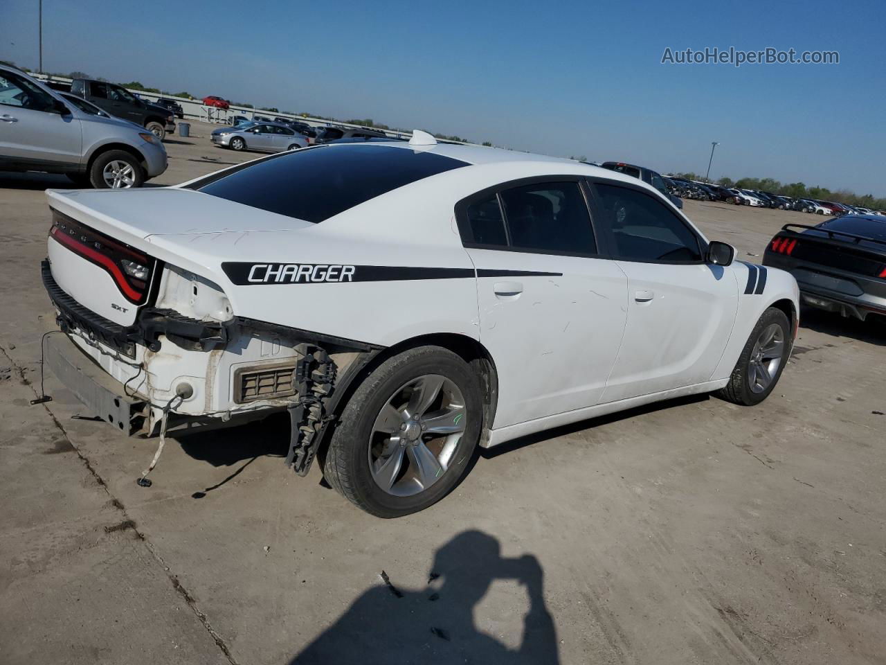 2016 Dodge Charger Sxt White vin: 2C3CDXHG7GH251023