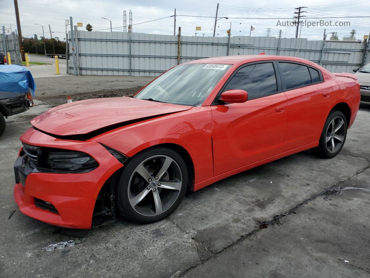 2017 Dodge Charger Sxt Красный vin: 2C3CDXHG7HH556930