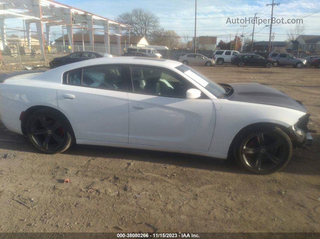 2017 Dodge Charger Sxt Rwd White vin: 2C3CDXHG8HH623826