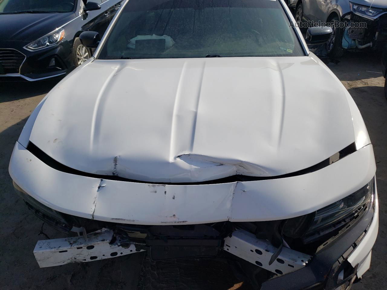 2018 Dodge Charger Sxt Plus White vin: 2C3CDXHG8JH272809