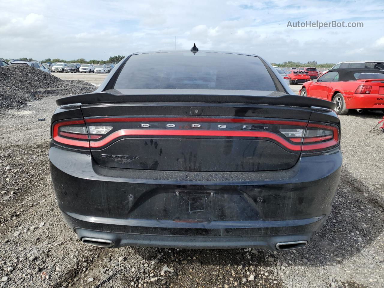 2016 Dodge Charger Sxt Черный vin: 2C3CDXHG9GH192167