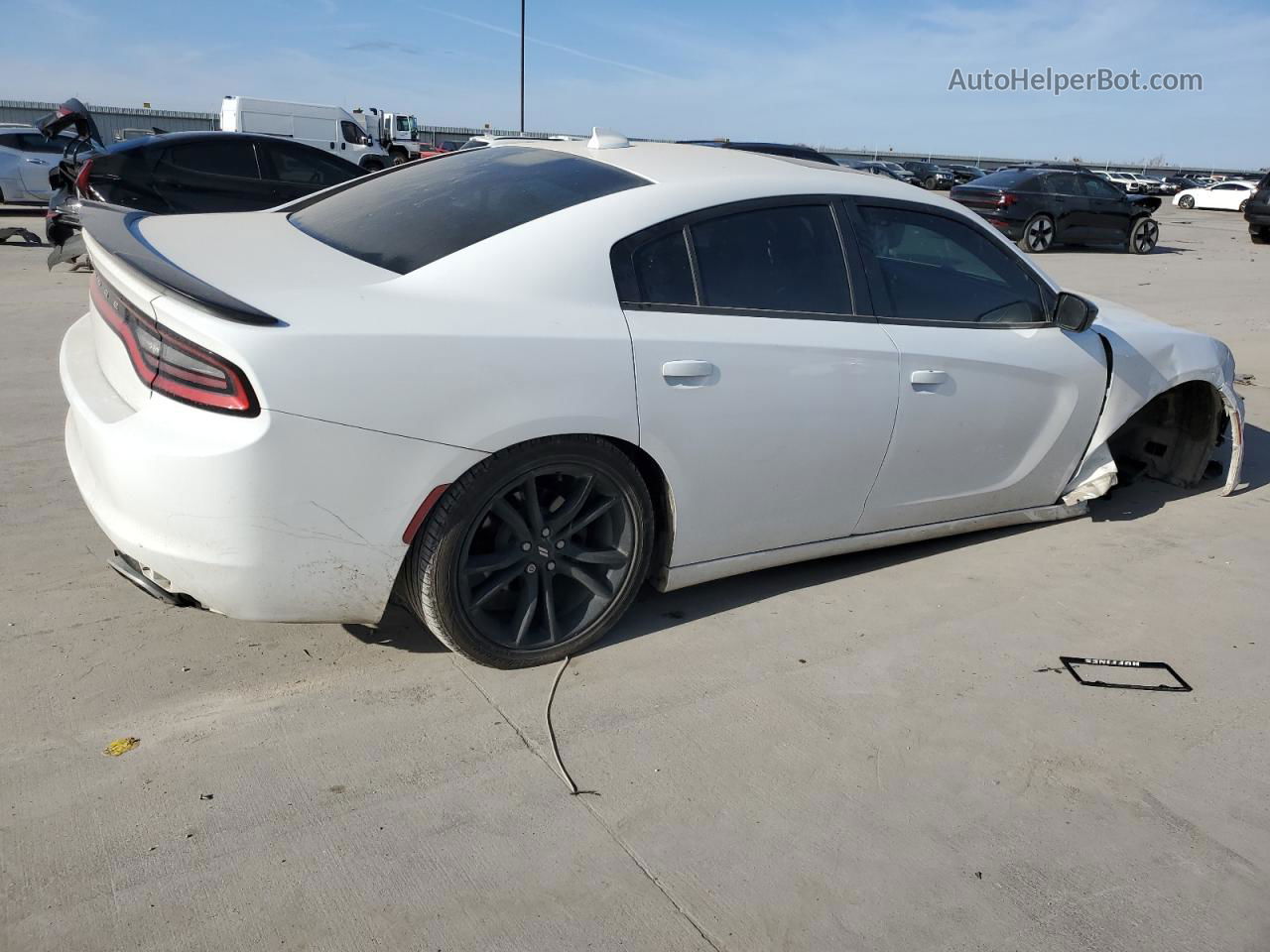 2017 Dodge Charger Sxt White vin: 2C3CDXHGXHH515501