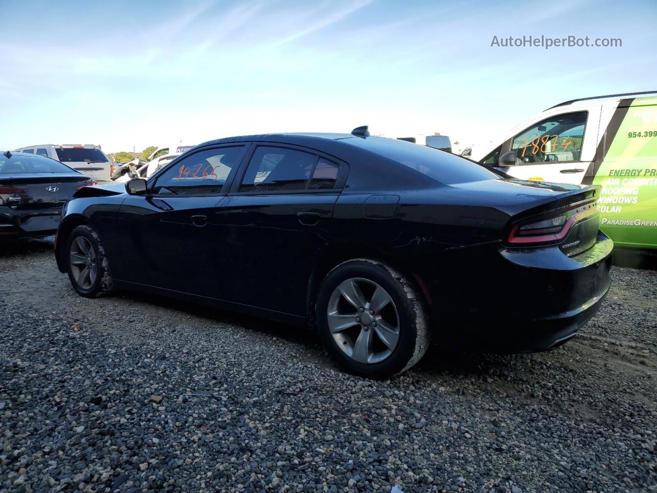 2018 Dodge Charger Sxt Plus Черный vin: 2C3CDXHGXJH143650