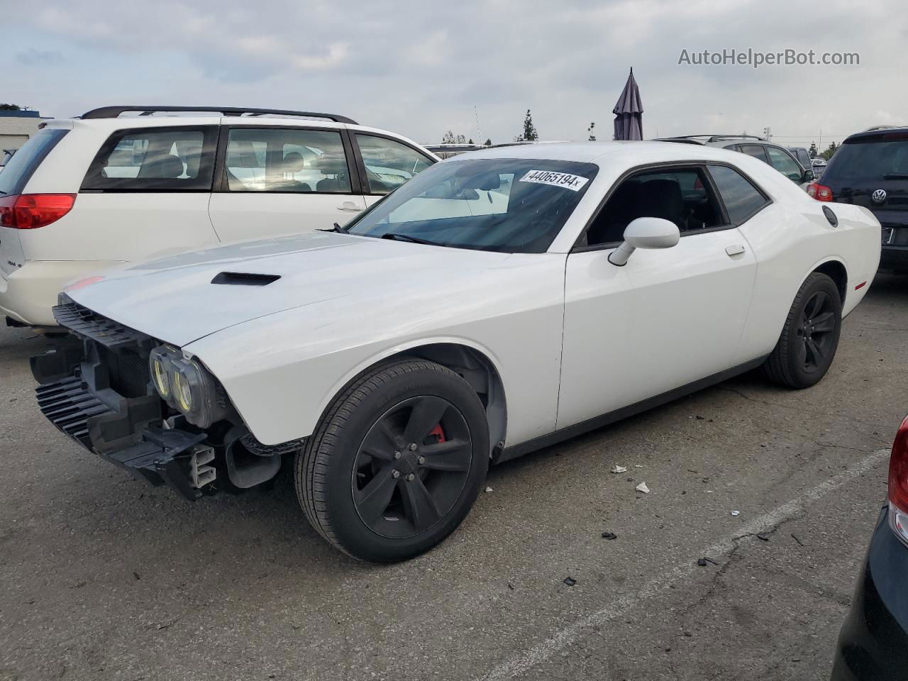 2016 Dodge Challenger Sxt White vin: 2C3CDZAG0GH131165