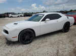 2018 Dodge Challenger Sxt White vin: 2C3CDZAG0JH216935