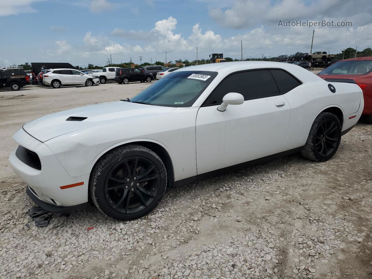 2018 Dodge Challenger Sxt Белый vin: 2C3CDZAG0JH216935