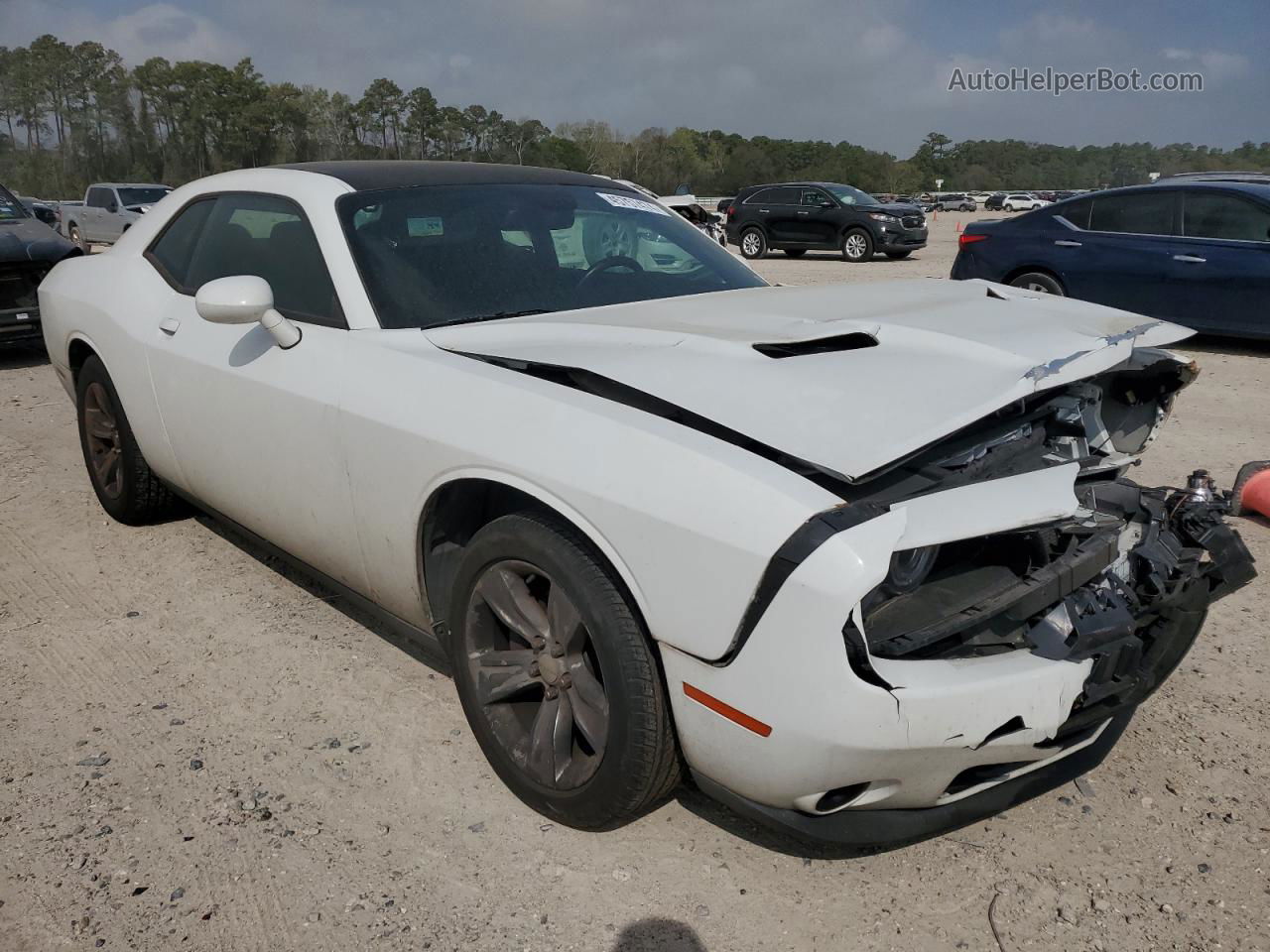 2015 Dodge Challenger Sxt White vin: 2C3CDZAG1FH700409