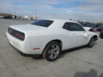 2016 Dodge Challenger Sxt White vin: 2C3CDZAG1GH332170