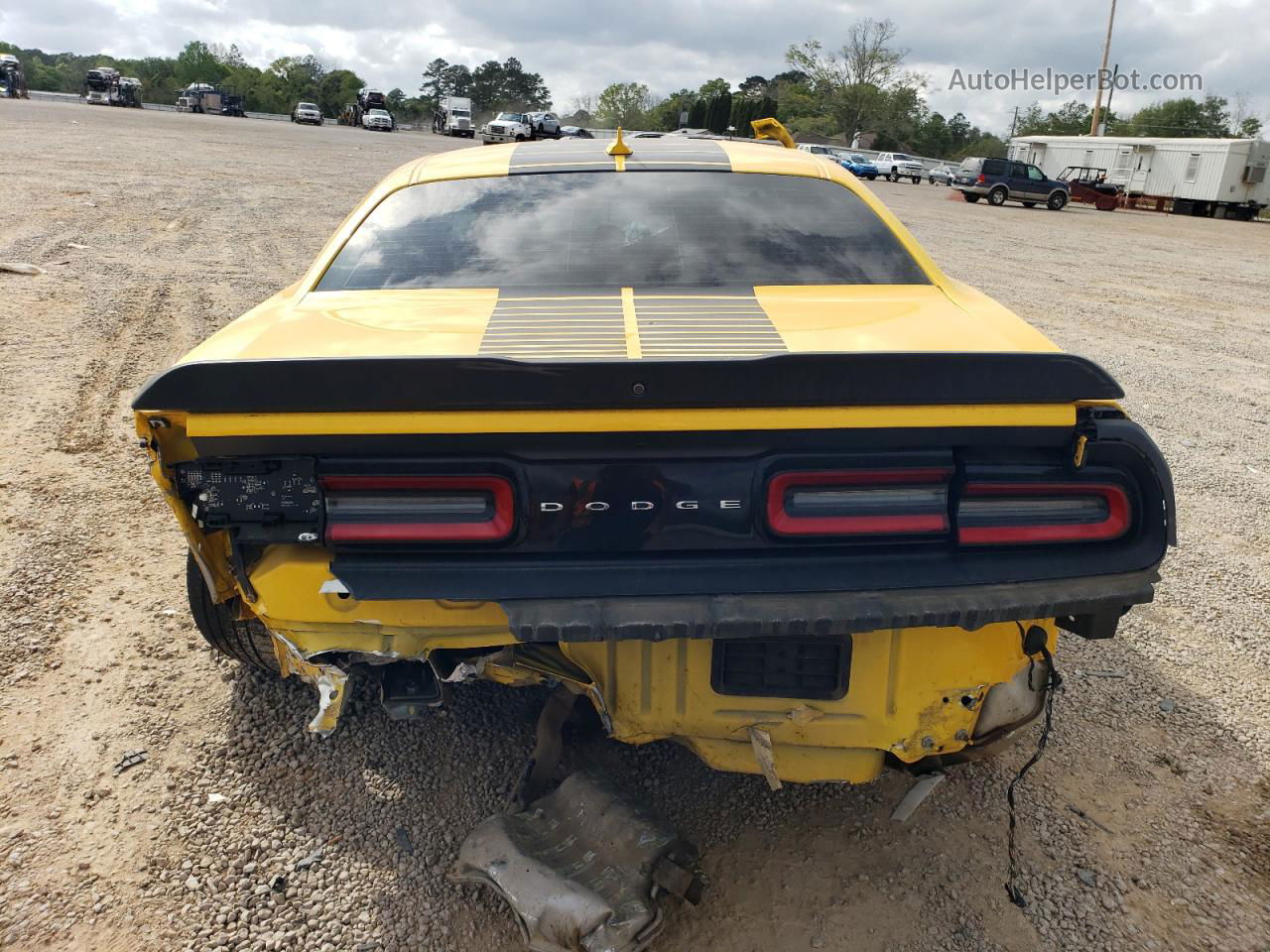 2017 Dodge Challenger Sxt Yellow vin: 2C3CDZAG1HH531513