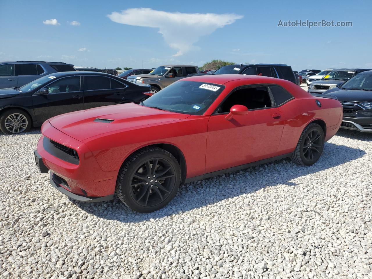 2017 Dodge Challenger Sxt Red vin: 2C3CDZAG1HH613631