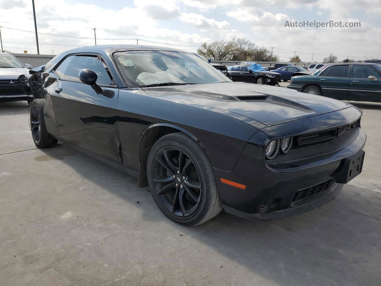 2018 Dodge Challenger Sxt Black vin: 2C3CDZAG1JH178650