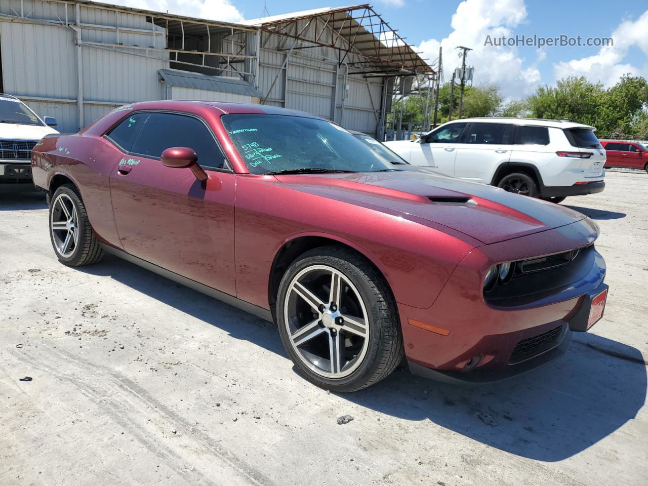 2018 Dodge Challenger Sxt Maroon vin: 2C3CDZAG1JH204650