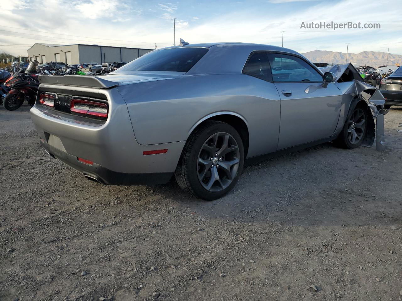 2018 Dodge Challenger Sxt Silver vin: 2C3CDZAG1JH241424