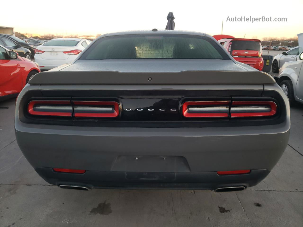 2018 Dodge Challenger Sxt Gray vin: 2C3CDZAG1JH317689