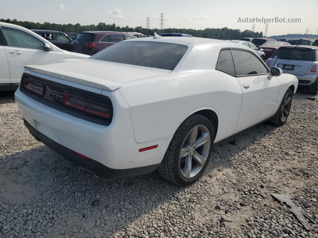 2015 Dodge Challenger Sxt White vin: 2C3CDZAG2FH774325