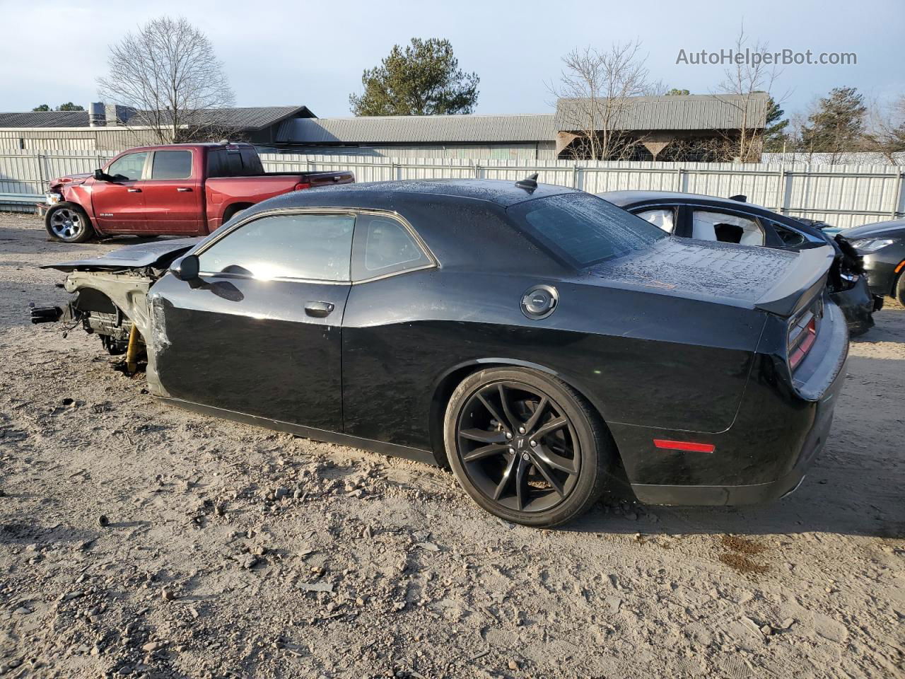 2017 Dodge Challenger Sxt Черный vin: 2C3CDZAG2HH502179