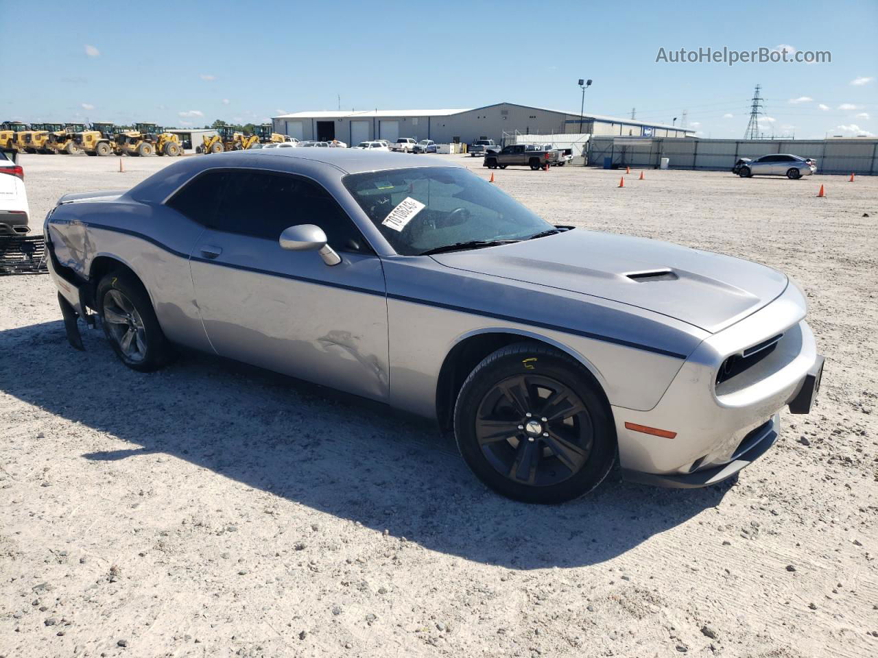 2018 Dodge Challenger Sxt Silver vin: 2C3CDZAG2JH118926