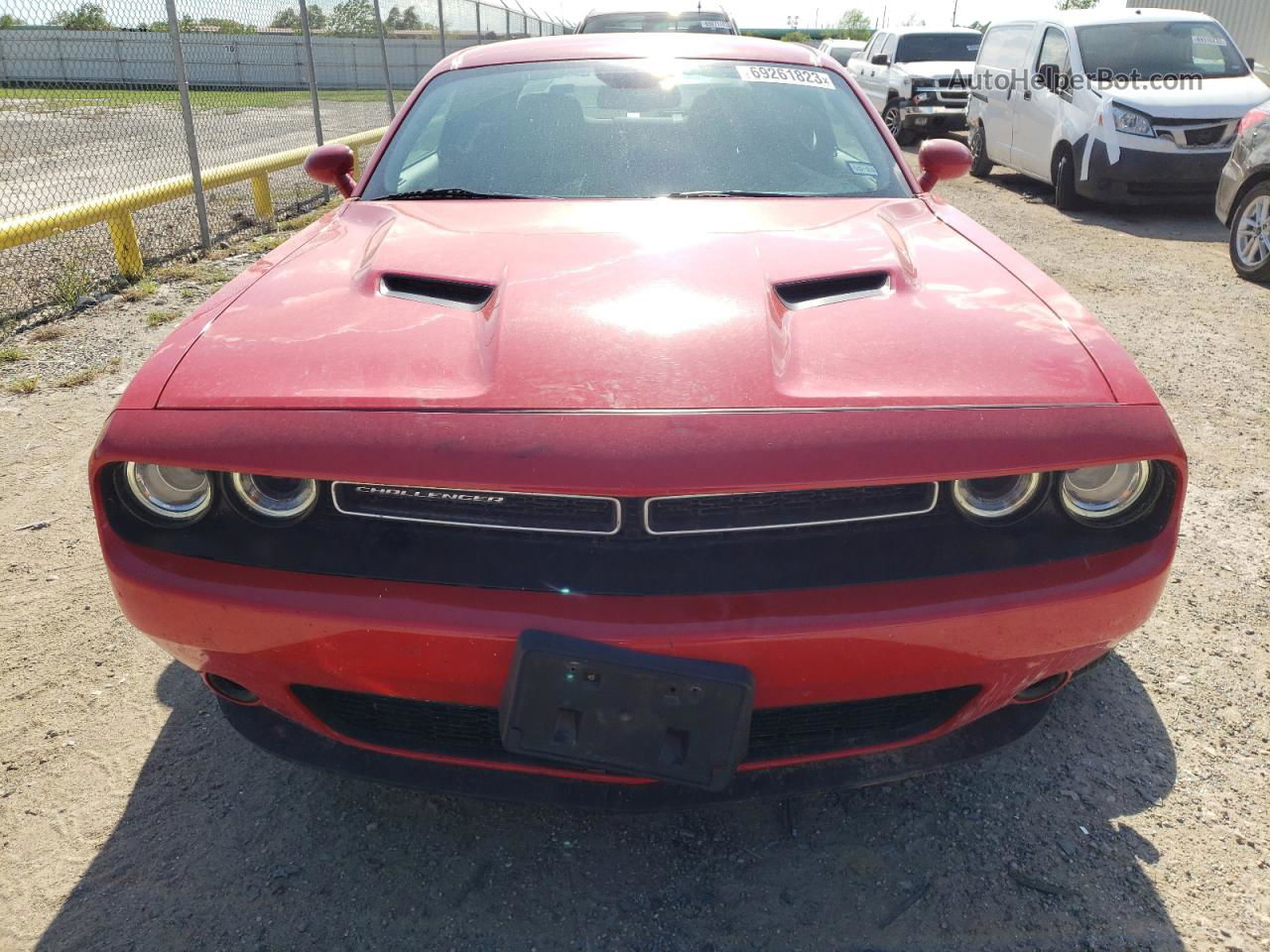 2018 Dodge Challenger Sxt Red vin: 2C3CDZAG2JH251394