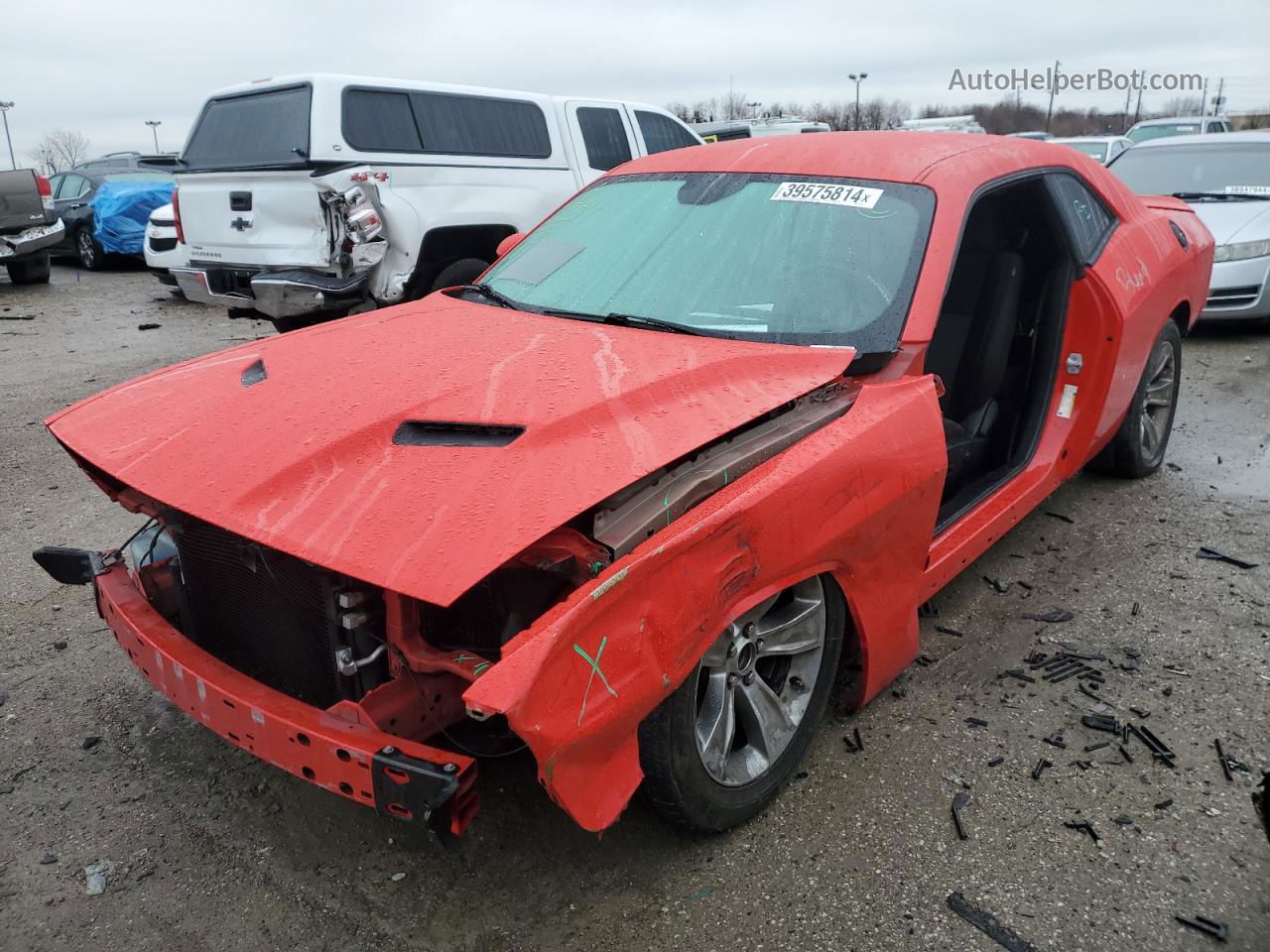 2018 Dodge Challenger Sxt Red vin: 2C3CDZAG2JH317636