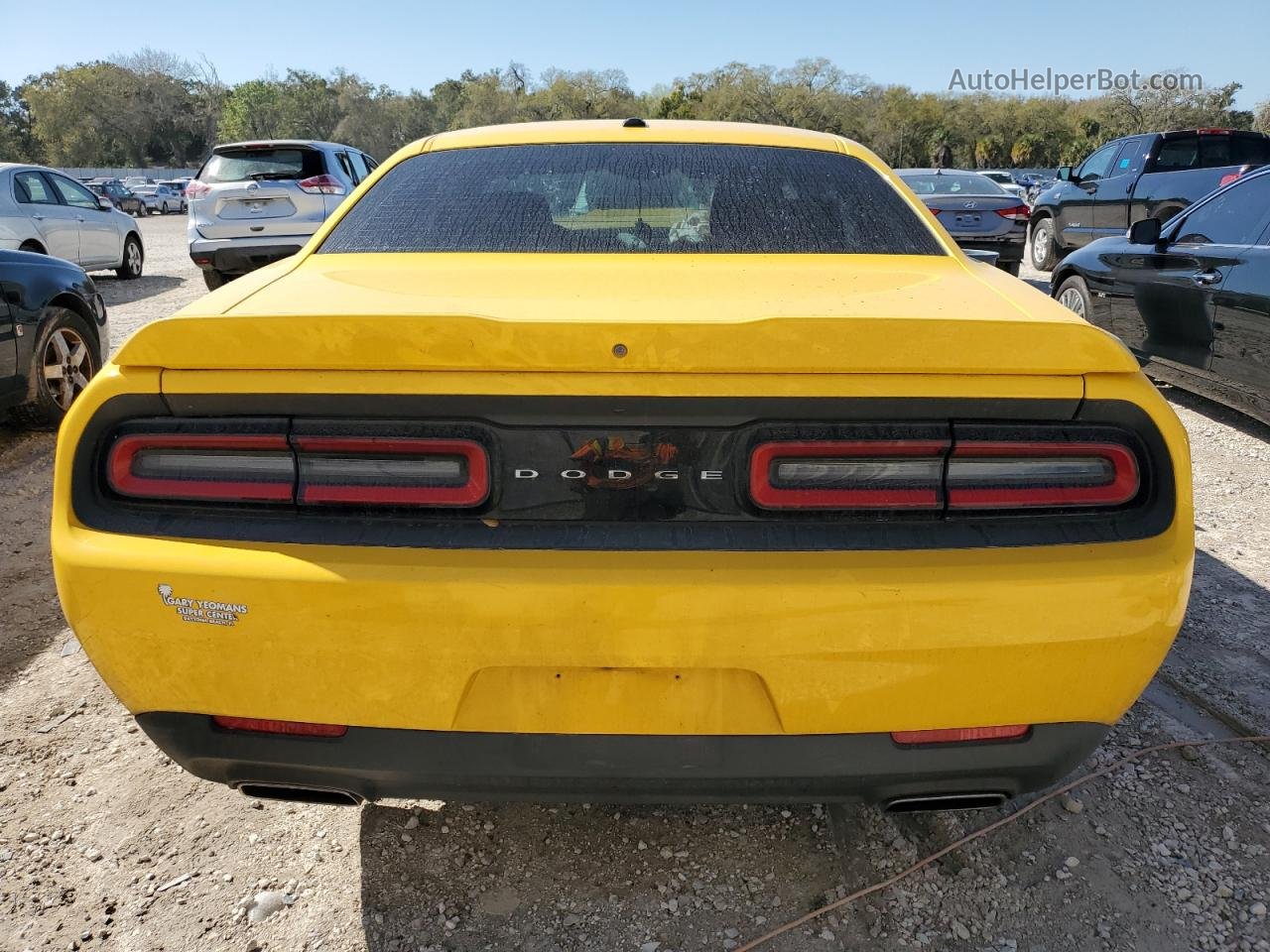 2018 Dodge Challenger Sxt Yellow vin: 2C3CDZAG2JH322061
