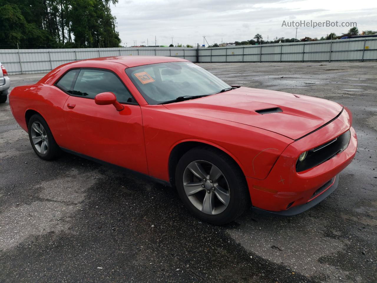 2015 Dodge Challenger Sxt Red vin: 2C3CDZAG3FH704333