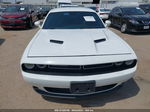 2016 Dodge Challenger Sxt White vin: 2C3CDZAG3GH200690