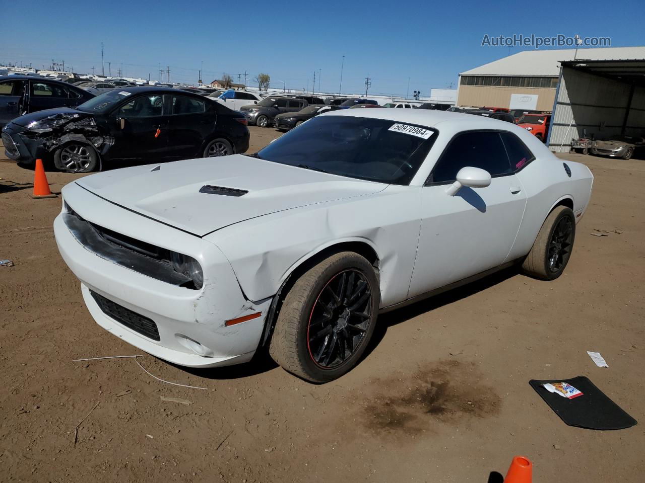 2016 Dodge Challenger Sxt White vin: 2C3CDZAG3GH231938