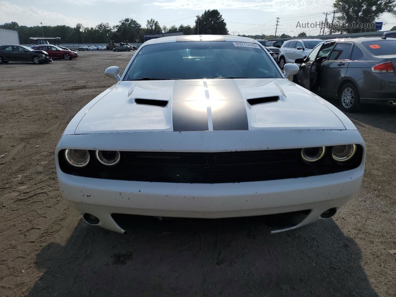 2016 Dodge Challenger Sxt White vin: 2C3CDZAG3GH279858