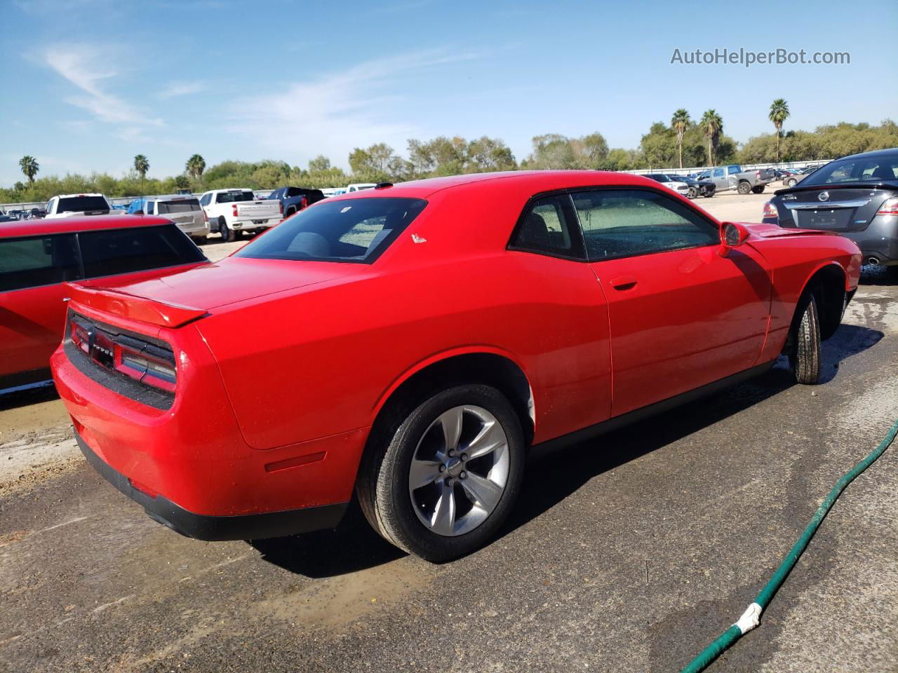 2018 Dodge Challenger Sxt Red vin: 2C3CDZAG3JH165995