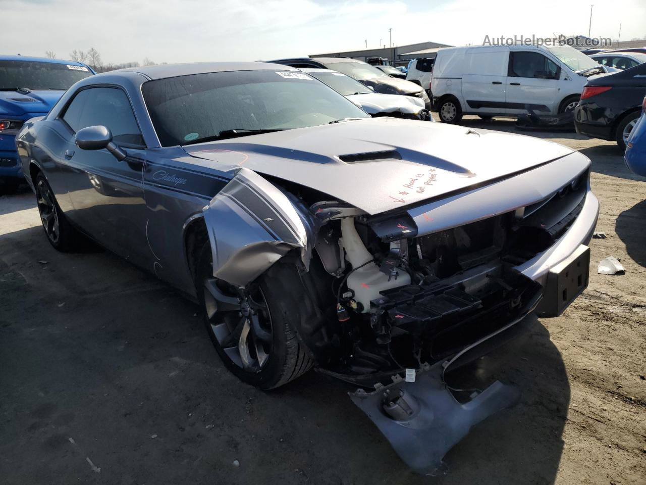 2018 Dodge Challenger Sxt Silver vin: 2C3CDZAG3JH259102