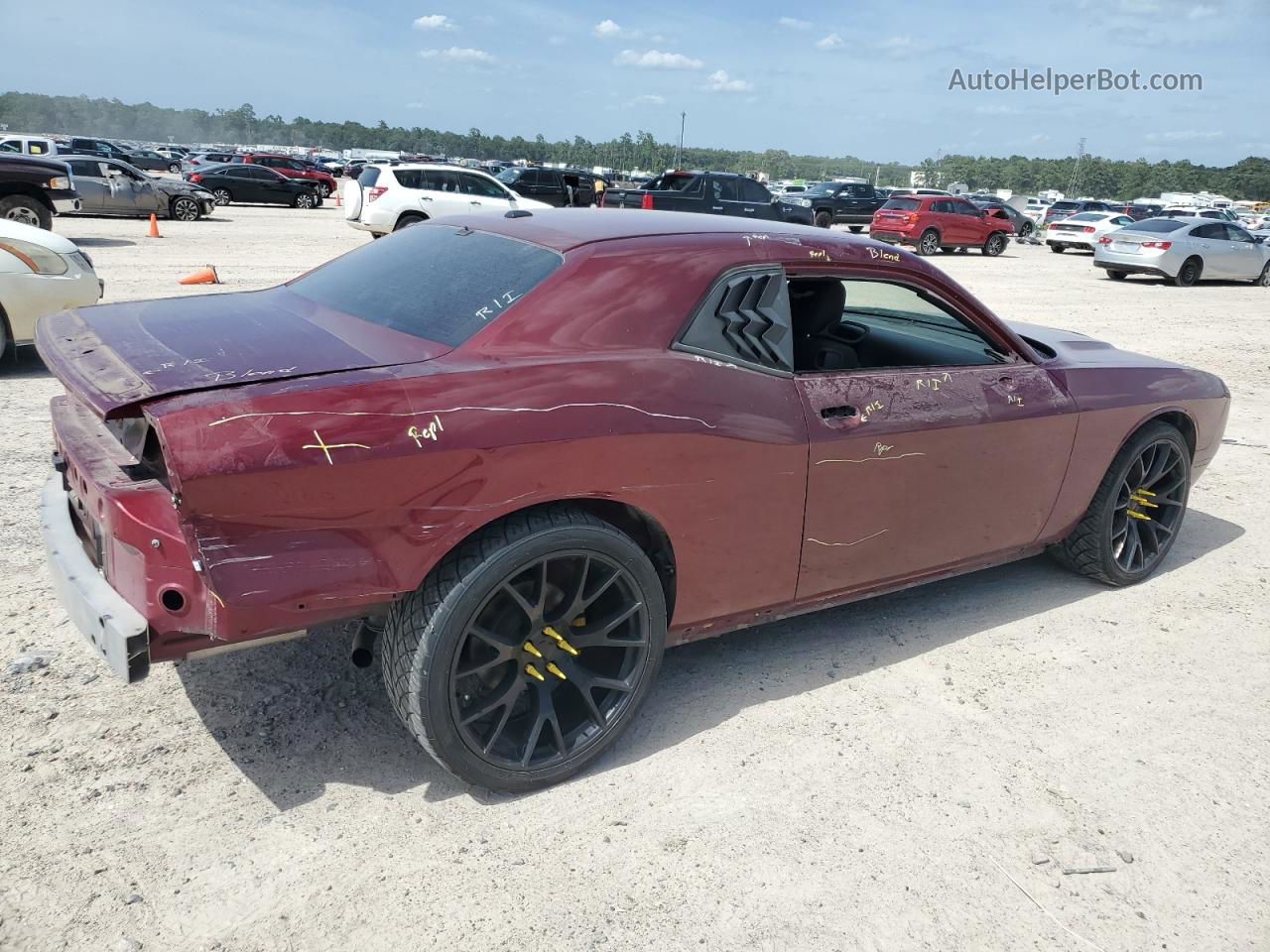 2018 Dodge Challenger Sxt Burgundy vin: 2C3CDZAG3JH263263