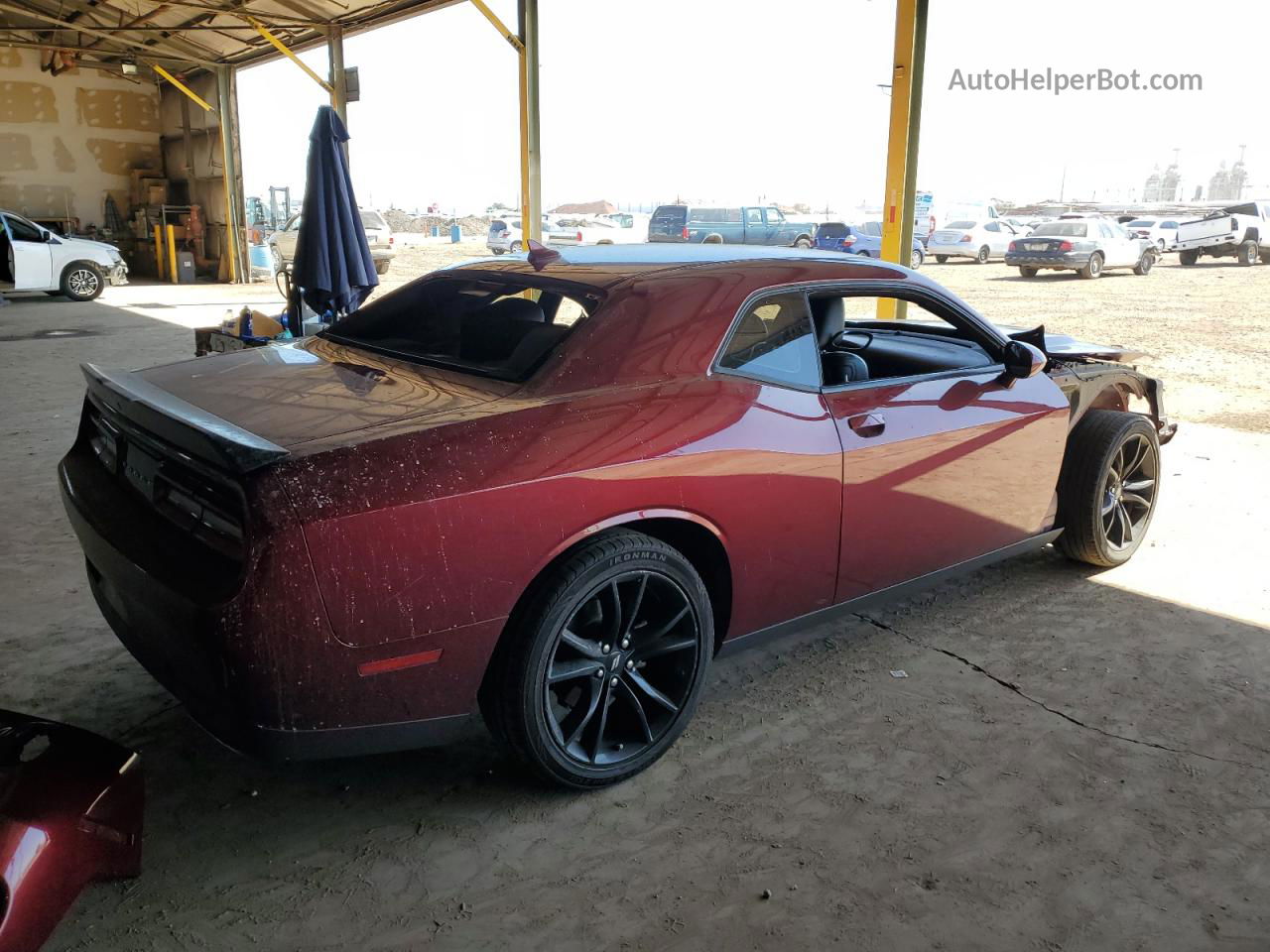 2018 Dodge Challenger Sxt Burgundy vin: 2C3CDZAG3JH333134