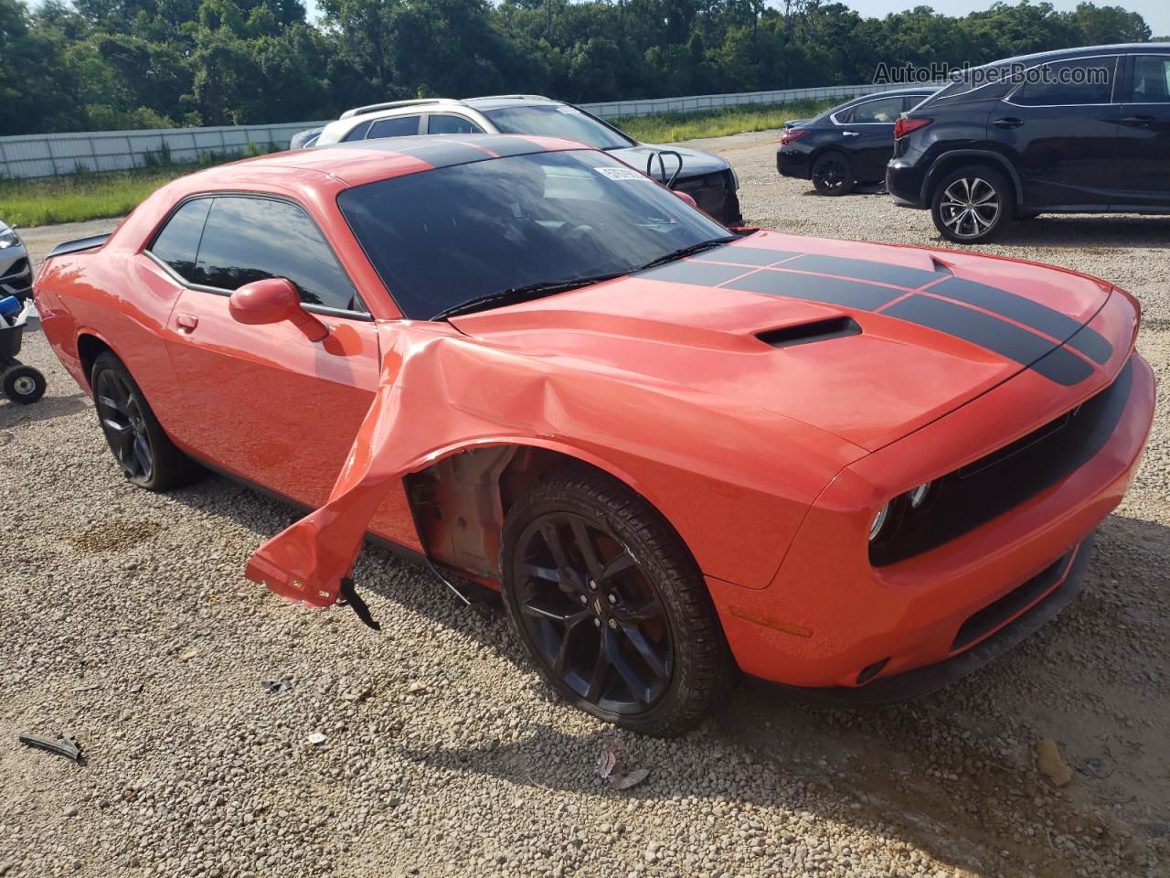 2022 Dodge Challenger Sxt Оранжевый vin: 2C3CDZAG3NH215171