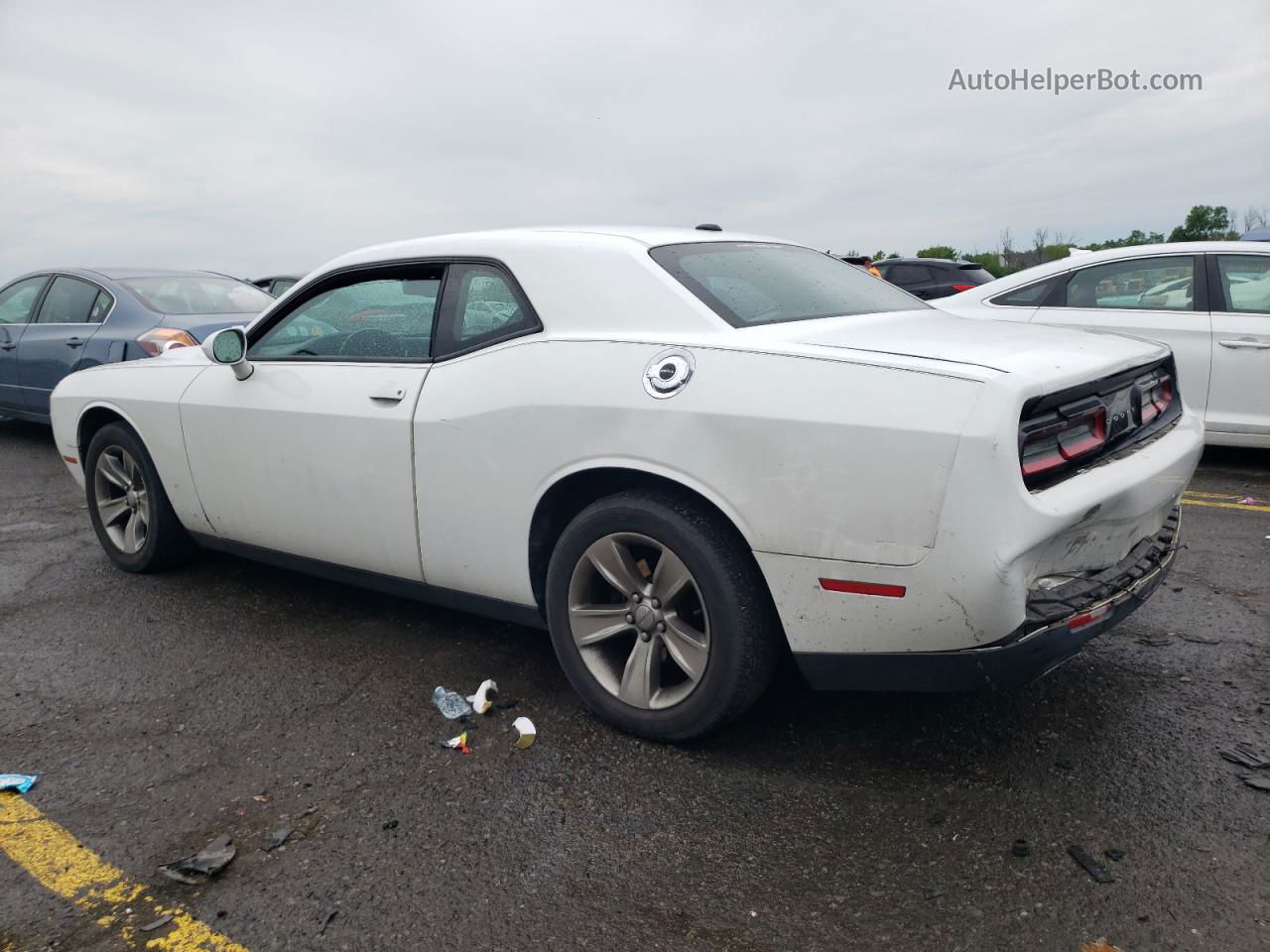 2016 Dodge Challenger Sxt White vin: 2C3CDZAG4GH171622