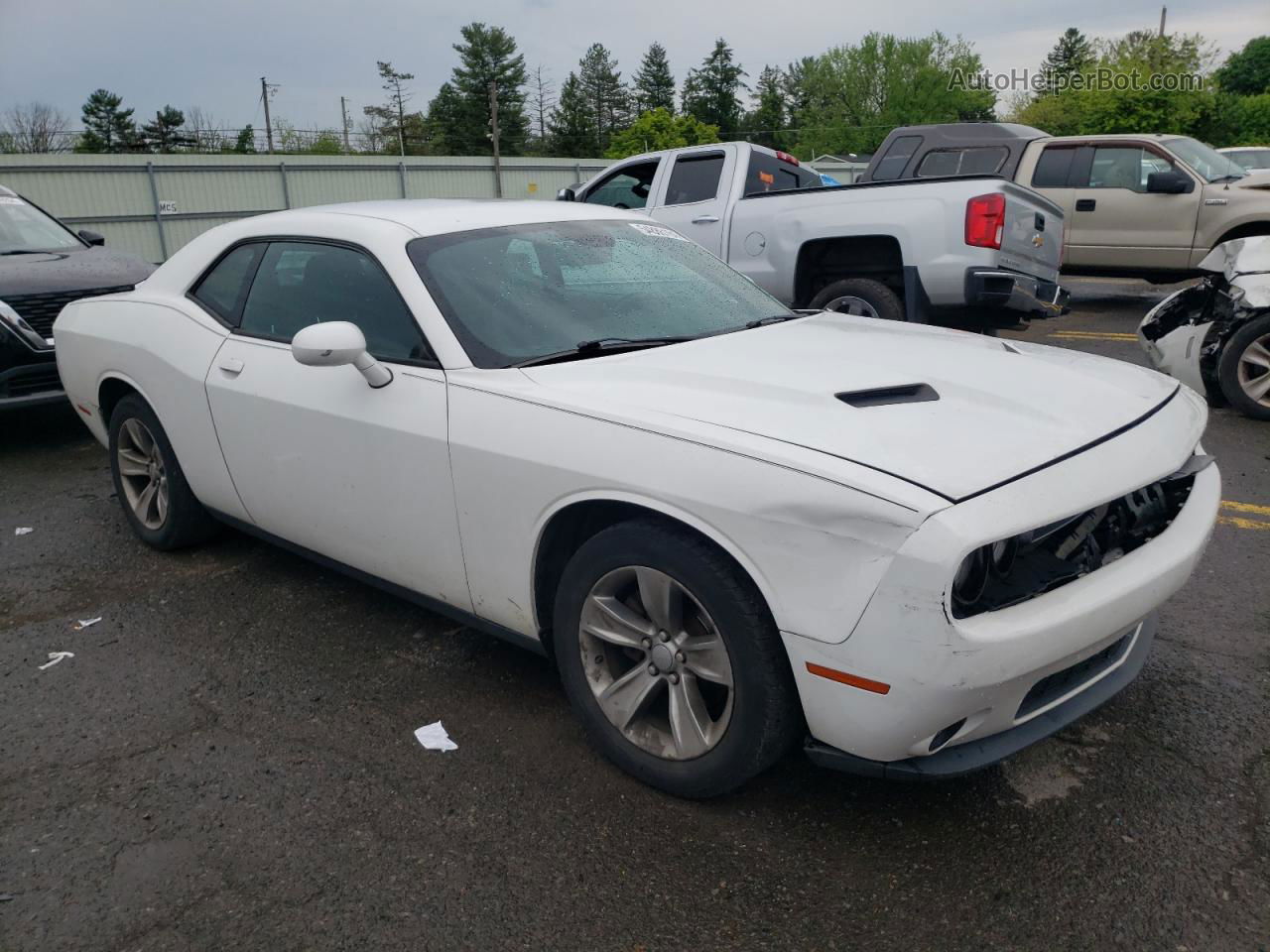 2016 Dodge Challenger Sxt White vin: 2C3CDZAG4GH171622