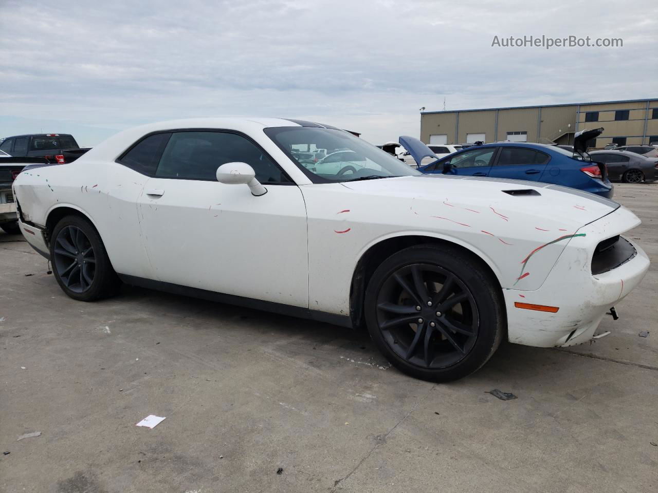 2016 Dodge Challenger Sxt White vin: 2C3CDZAG4GH275768