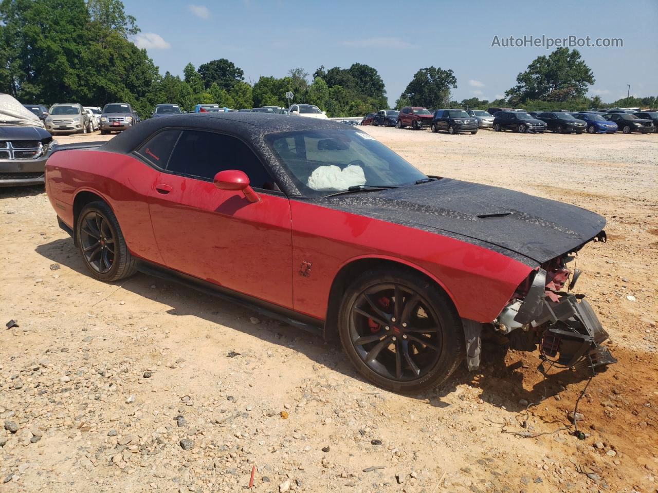 2017 Dodge Challenger Sxt Красный vin: 2C3CDZAG4HH554087