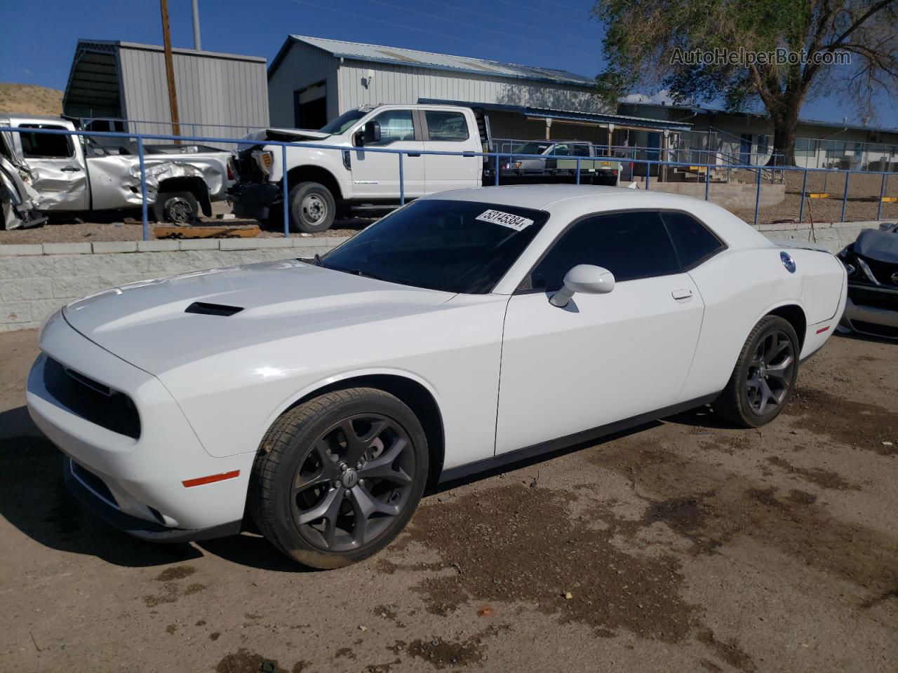 2018 Dodge Challenger Sxt White vin: 2C3CDZAG4JH246293