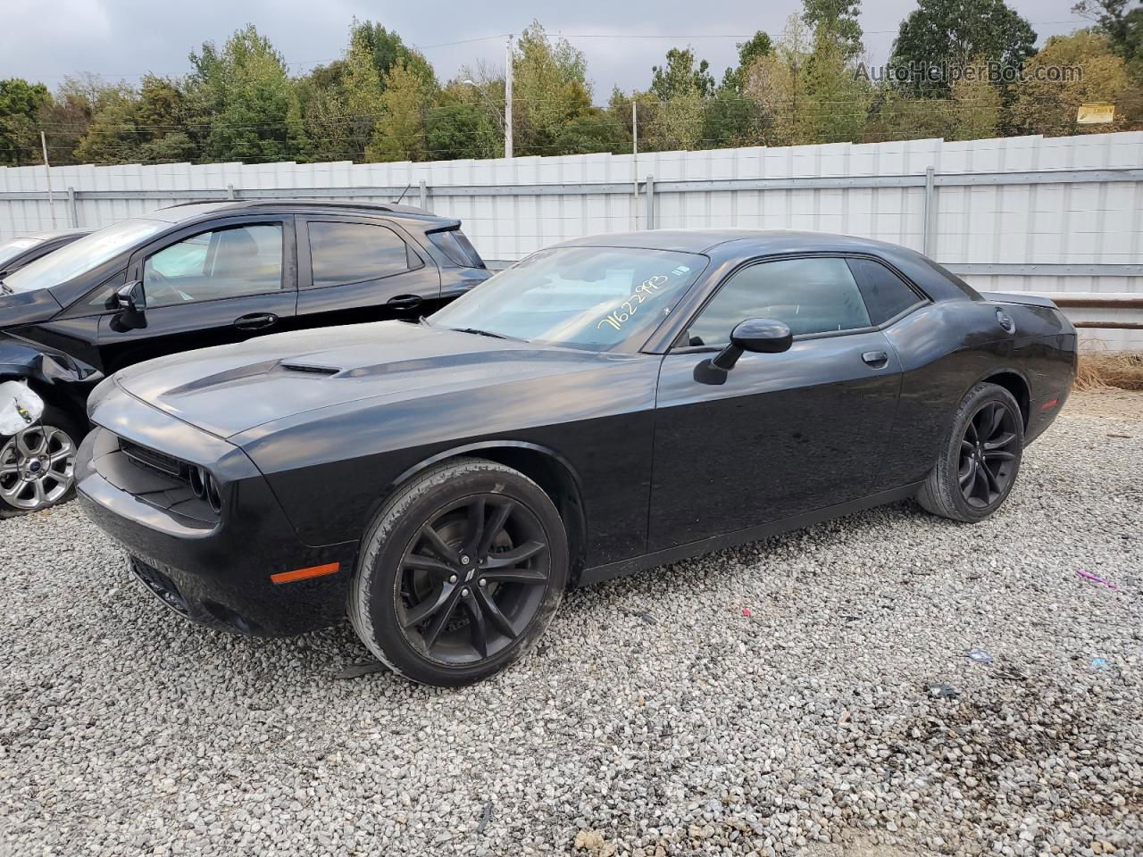 2018 Dodge Challenger Sxt Black vin: 2C3CDZAG4JH305259