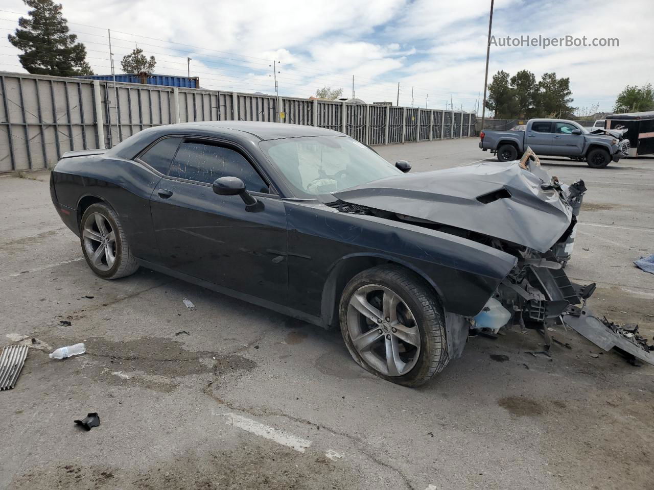 2018 Dodge Challenger Sxt Black vin: 2C3CDZAG4JH327682