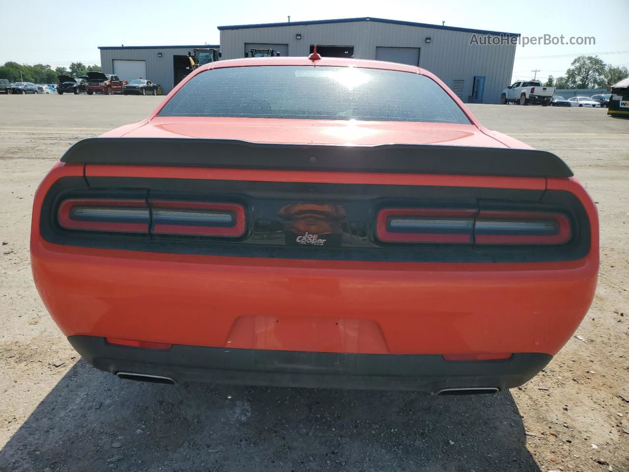 2022 Dodge Challenger Sxt Orange vin: 2C3CDZAG4NH188451